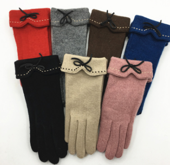 Soft Touchscreen Knit Gloves