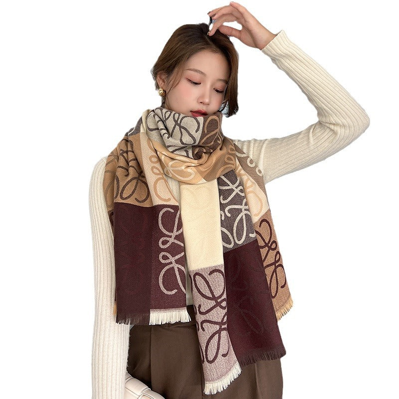 Oversized Cashmere-Feel Winter Scarf