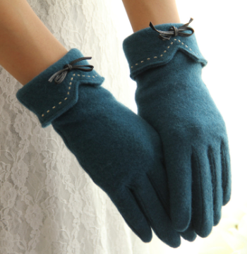 Soft Touchscreen Knit Gloves